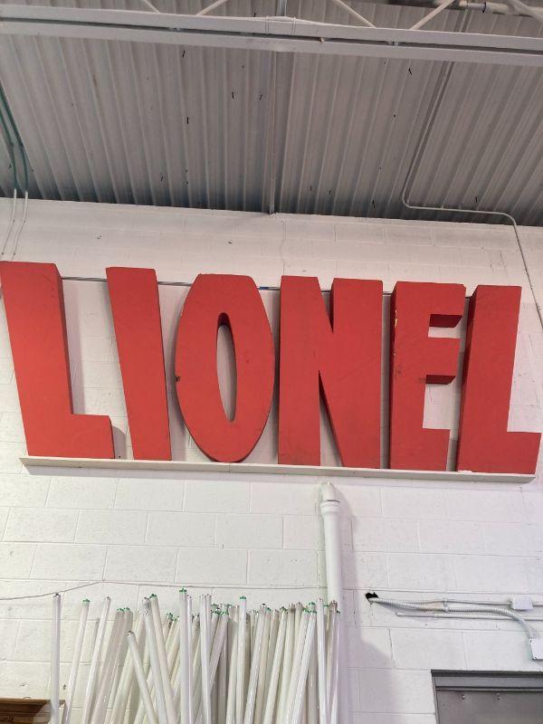 Contents of the Estate of Richard Kughn (former owner and CEO of Lionel