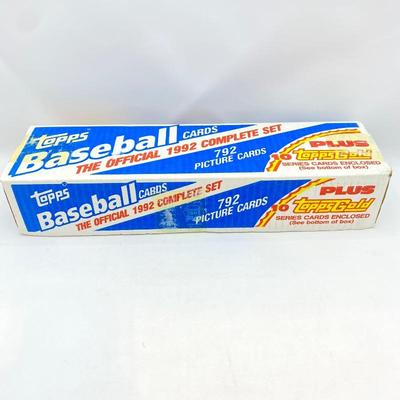 1992 Topps Baseball (792 card set). Toppsâ€™ 1992 set is anchored by Nolan Ryan, Ken Griffey, Jr. & More