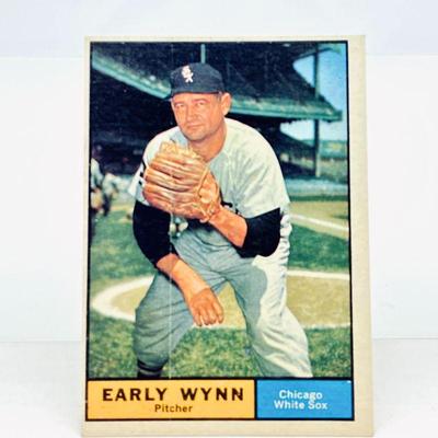 1961 Topps Early Wynn, card #455