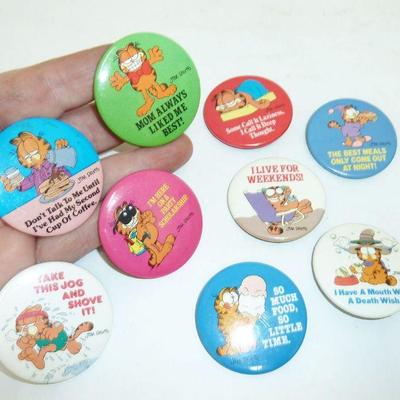Garfield pin back buttons LOT