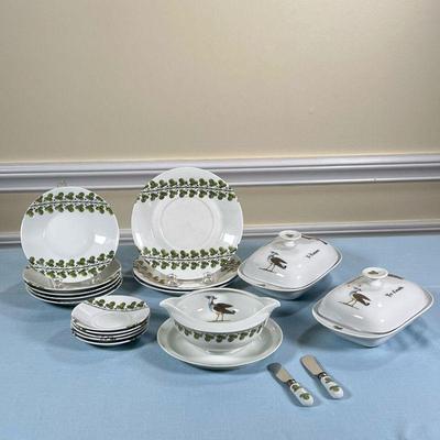 (19PC) MISC. PORCELAINE Dâ€™AUTEUIL | Including two covered butter dishes (l. 8 in.), two small butter spreaders, and open double spout...