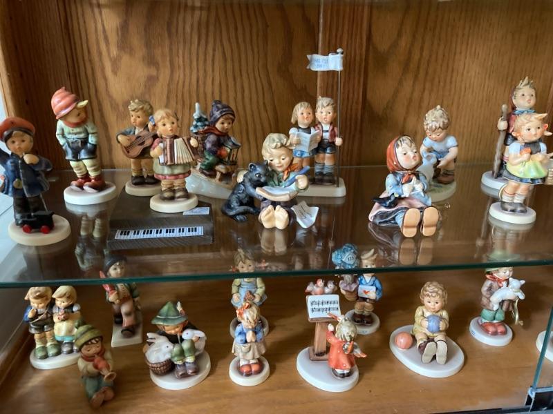 Bella Vista Estate Sale