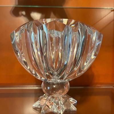 Vintage lucite footed bowl, tiara bowl by Judith Kruger for Grainware