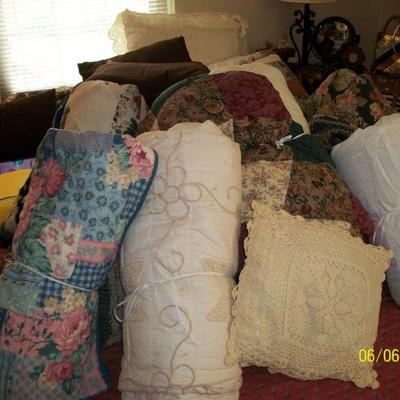 Bedding and Quilts