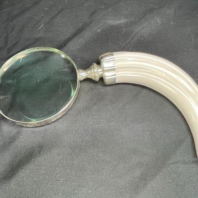 VTG Curved Cellulose Horn handled Magnifying Glass