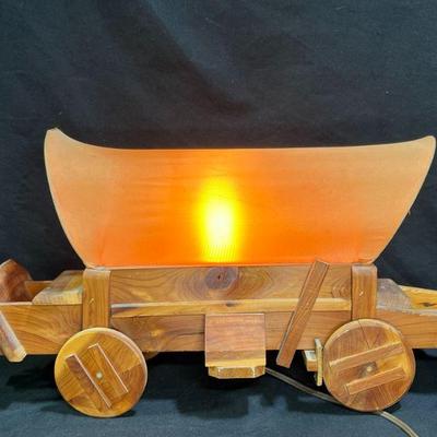 VTG Wooden Covered Wagon Lamp