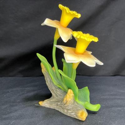 Andreas Porcelain Flowers "Yellow Daffodils"