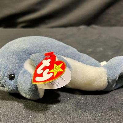 TY Beanie Baby "Echo" The Dolphin - PE Pellets