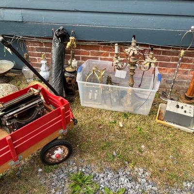 Estate sale photo