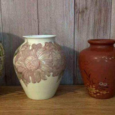 KVF059 - Japanese Vases