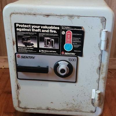 KVF087 - Fire Resistant Safe 