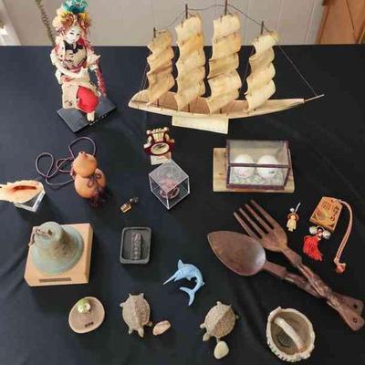 KVF095 - Assorted Knick-Knacks and Collectibles