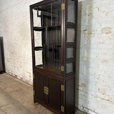$650 Vintage Asian Curio Cabinet