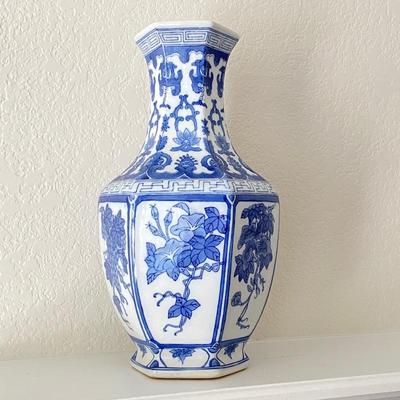 Blue & White Porcelain Chinoiserie vase