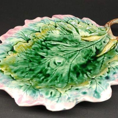 Etruscan Majolica Oak Leaf Bread Tray (GSH)