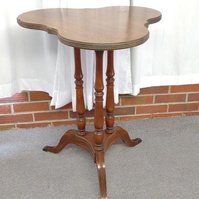 Claw Foot Clover Leaf Side Table