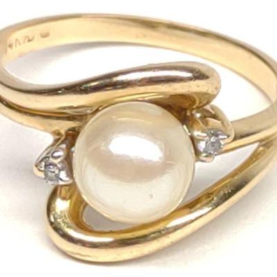 14K Gold, Pearl & Diamond Ring (sz 7)