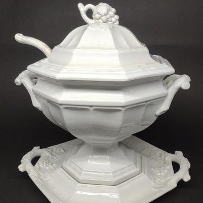 Jacob Furnival Ironstone China Soup Tureen