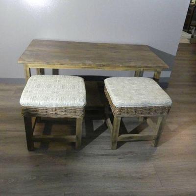 Solid Wood Coffee Table with 2 Tuck-Away Stools