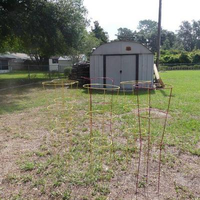 Glamous Wire Heavy-Duty Tomato Cages - 6 in All (2 Red, 4 Yellow)