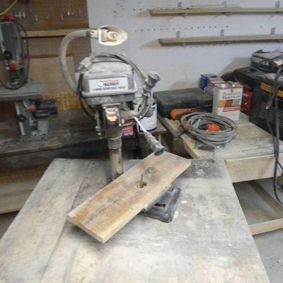 Central Machinery 5-Speed 2.4-Amp Drill Press