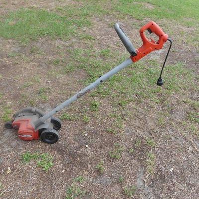 Black & Decker Corded Edgehog 12 Amp Lawn Edger #EH1000