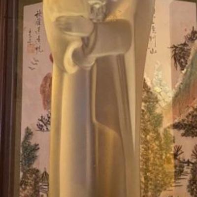 Lalique Madonna