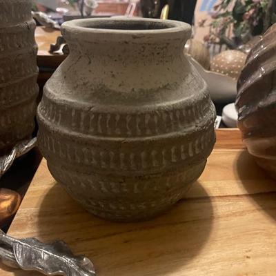 Distressed Metallic Ribbed Vase $10