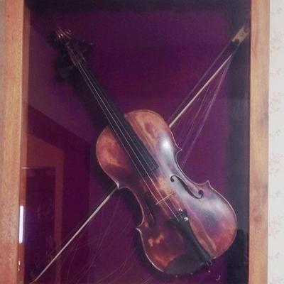 late 19th century Saxon (German) violin, of commercial quality. 
