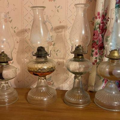 4-vintage oil lamps