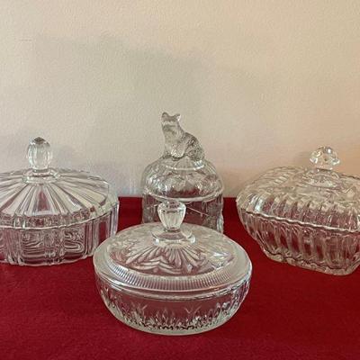 4 candy dishes