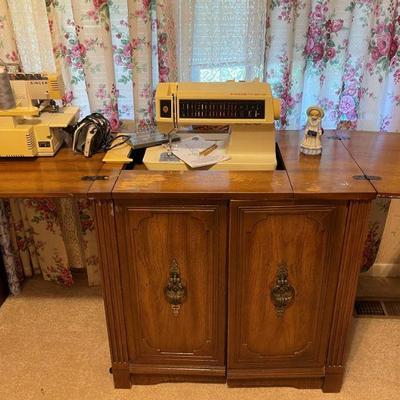Singer Touch-Tronic sewing machine and cabinet