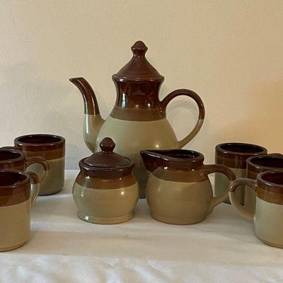 pottery tea set