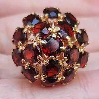 14k Victorian garnet cluster dome ring