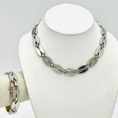 Vintage Costume Jewelry Necklace & Bracelet Set by Monet
