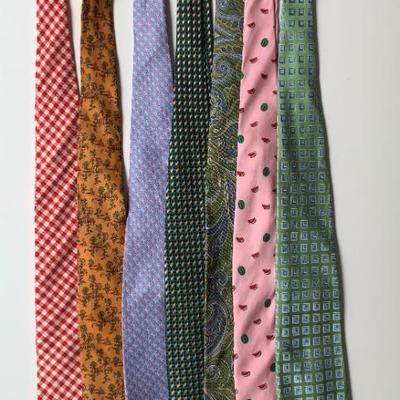 Menâ€™s silk ties - Ferragamo, Brioni, Brooks Bros