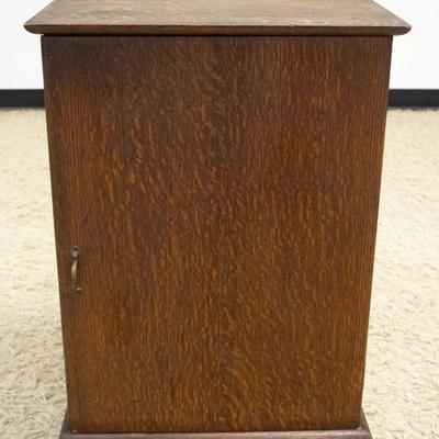 1215	OAK VICTROLA CABINET STAND, ONE DOOR, APPROXIMATELY 22 IN X 18 IN X 32 IN HIGH
