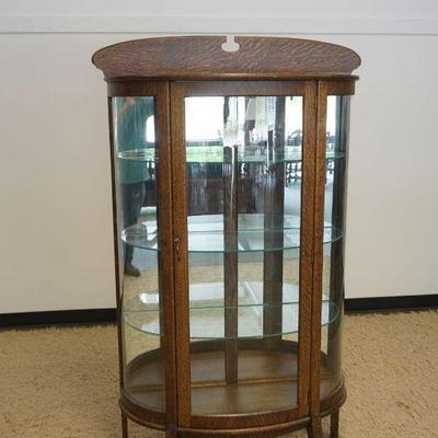 1246	ANTIQUE MIRROR BACK OAK CRYSTAL CABINET W/QUARTER SAWN OAK TOP, APPROXIMATELY 40 IN X 16 IN X 65 IN HIGH
