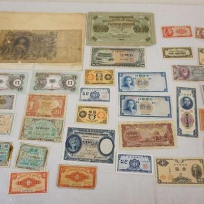 1271	GROUP OF ASSORTED FOREIGN PAPER CURRENCY

