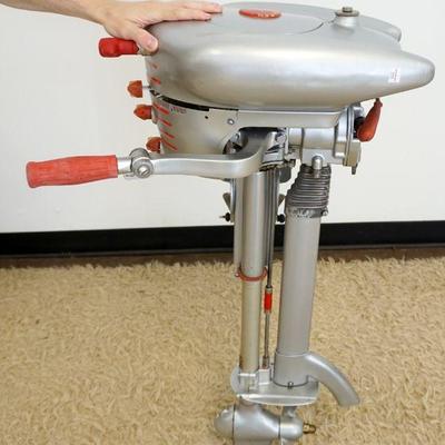 1121	VINTAGE SEARS WATERWICH BOAT MOTOR
