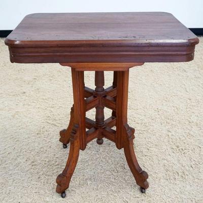 1181	WALNUT VICTORIAN PARLOR LAMP TABLE, APPROXIMATELY 28 IN X 20 IN X 30 IN HIGH
