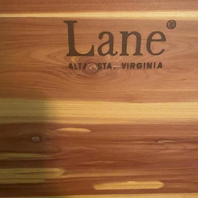  Cedar box in the back bedroom looks like it was unpacked today