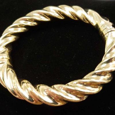 "Treasure Chest in River Island" Evans, GA. Starts Closing 8pm Mon 6/26. Pickup on Wed 6/28 12-6p. Please click here to see...