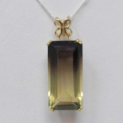 #702 â€¢ 14k Gold Semi-Precious Stone Pendant, 6g
