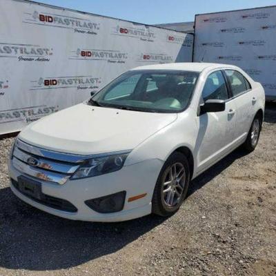 #240 â€¢ 2012 Ford Fusion

