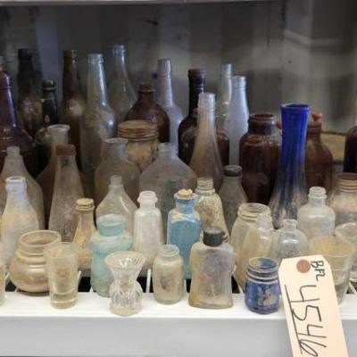 #4546 â€¢ Vintage Bottles, Jars, Shot Glasses, And Popcorn Maker
