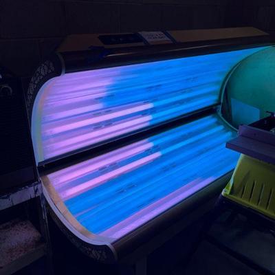 Tanning bed with new bulbs
