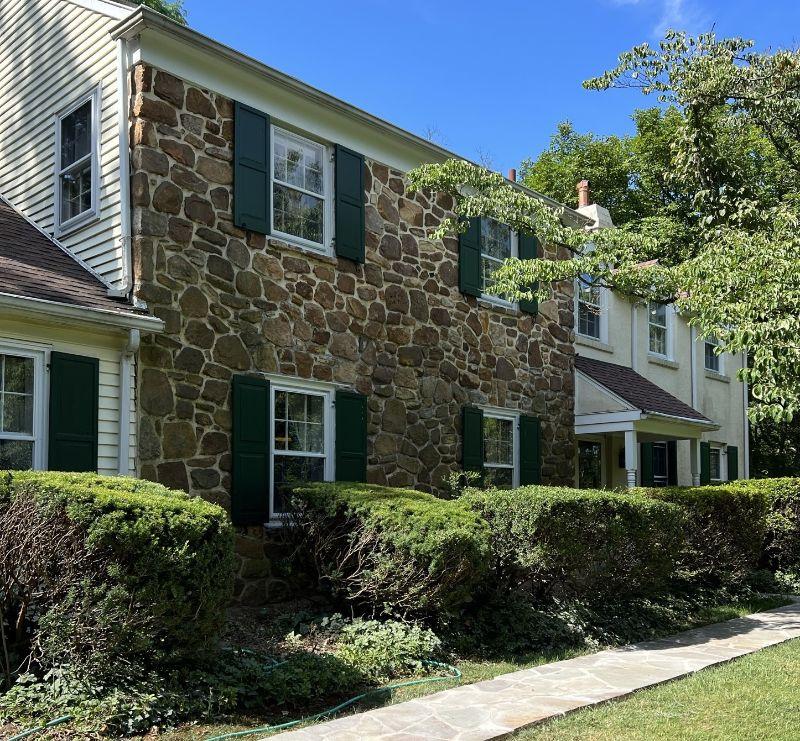 GUNNING AND COMPANY ESTATE SALES IS IN BRYN MAWR PA FOR A 2 DAY SALE