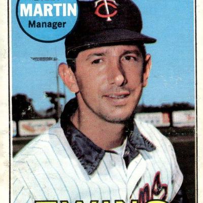 WADE BOGGS, KOBE BRYANT, BILL MAZEROWSKI, EMBIID, JOEL EMBIID, JOSH ALLEN, JOE BURROW, JUSTIN HERBERT, ERNIE BANKS, CLAYTON KERSHAW,...