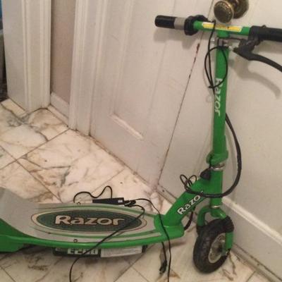 Razor scooter